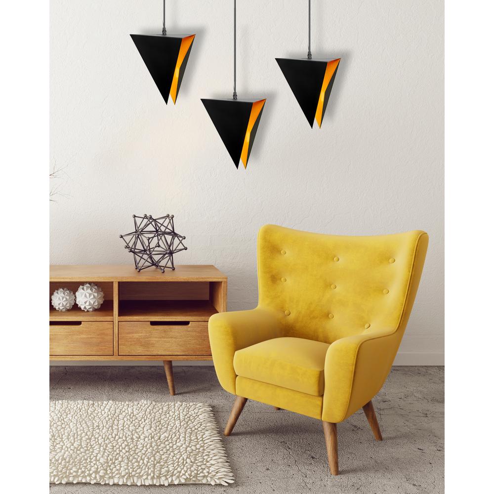 TRIANGELFORMAD GEOMETRISK TAKLAMPA APP253-1CP SVART