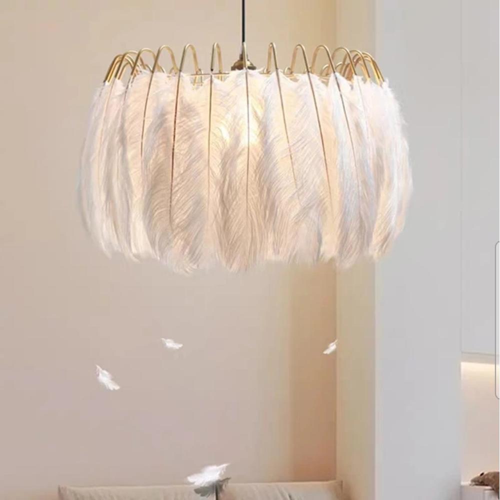 Boho taklampa med fjädrar APP662 Guld