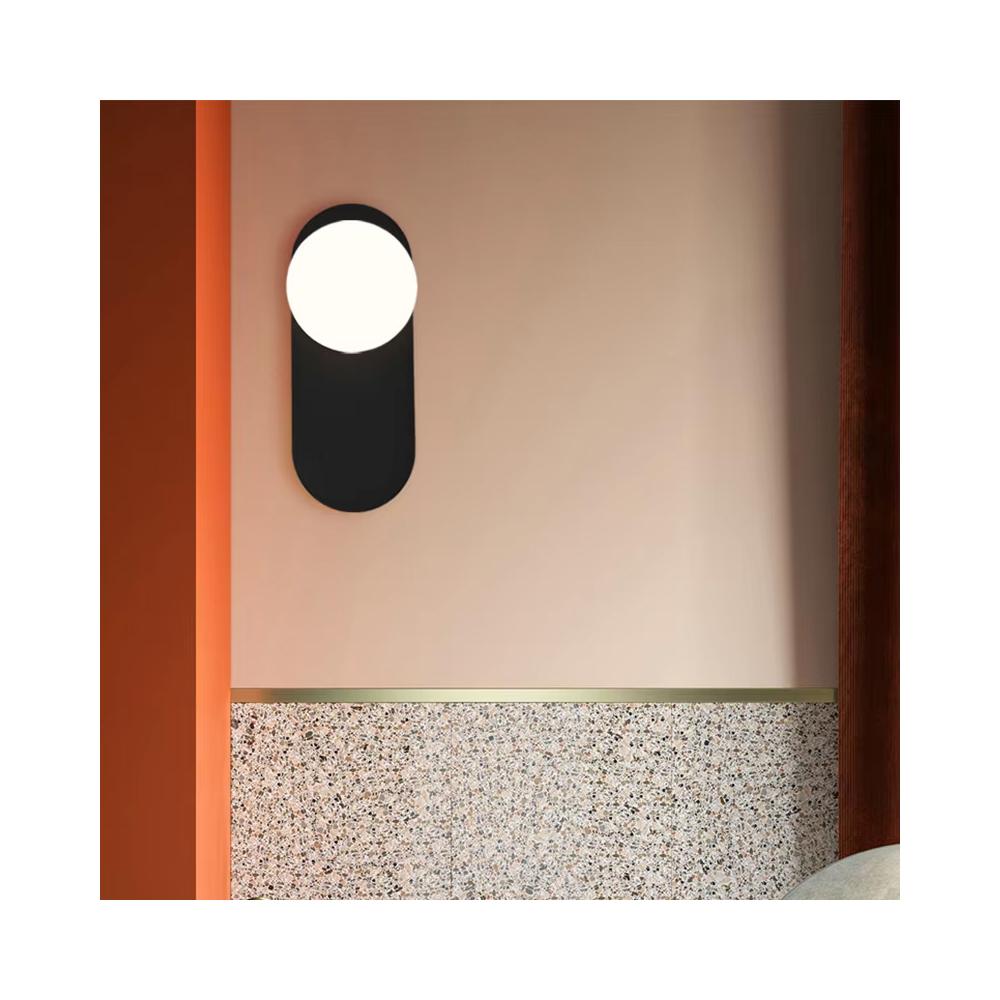 Vägglampa APP1586-1W svart