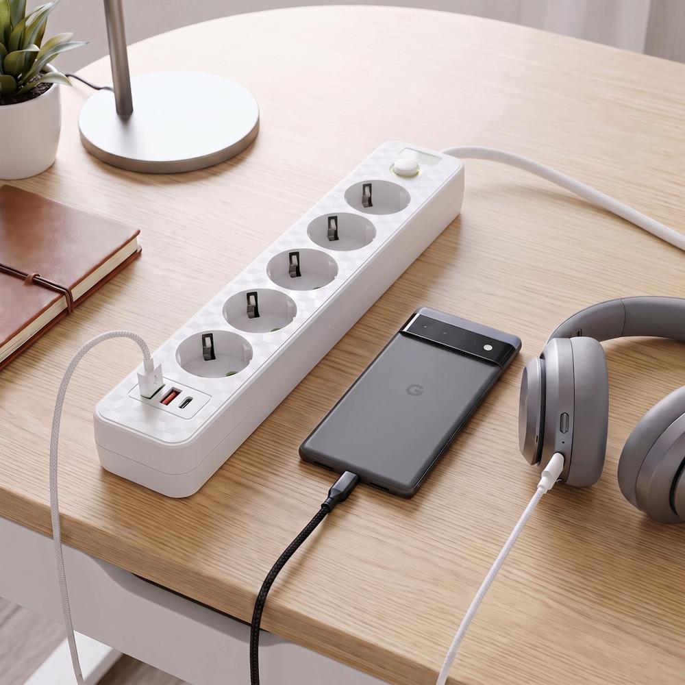 Pagarinātājs 5 ligzdas + 2x USB-A + USB-C JNH022-5A White