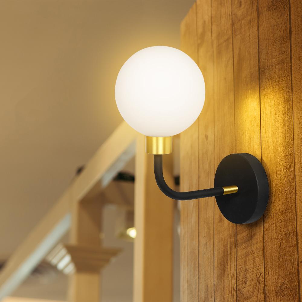 VÄGGLAMPA VÄGGLAMPA/KINKIET APP1301-1W Svart Guld