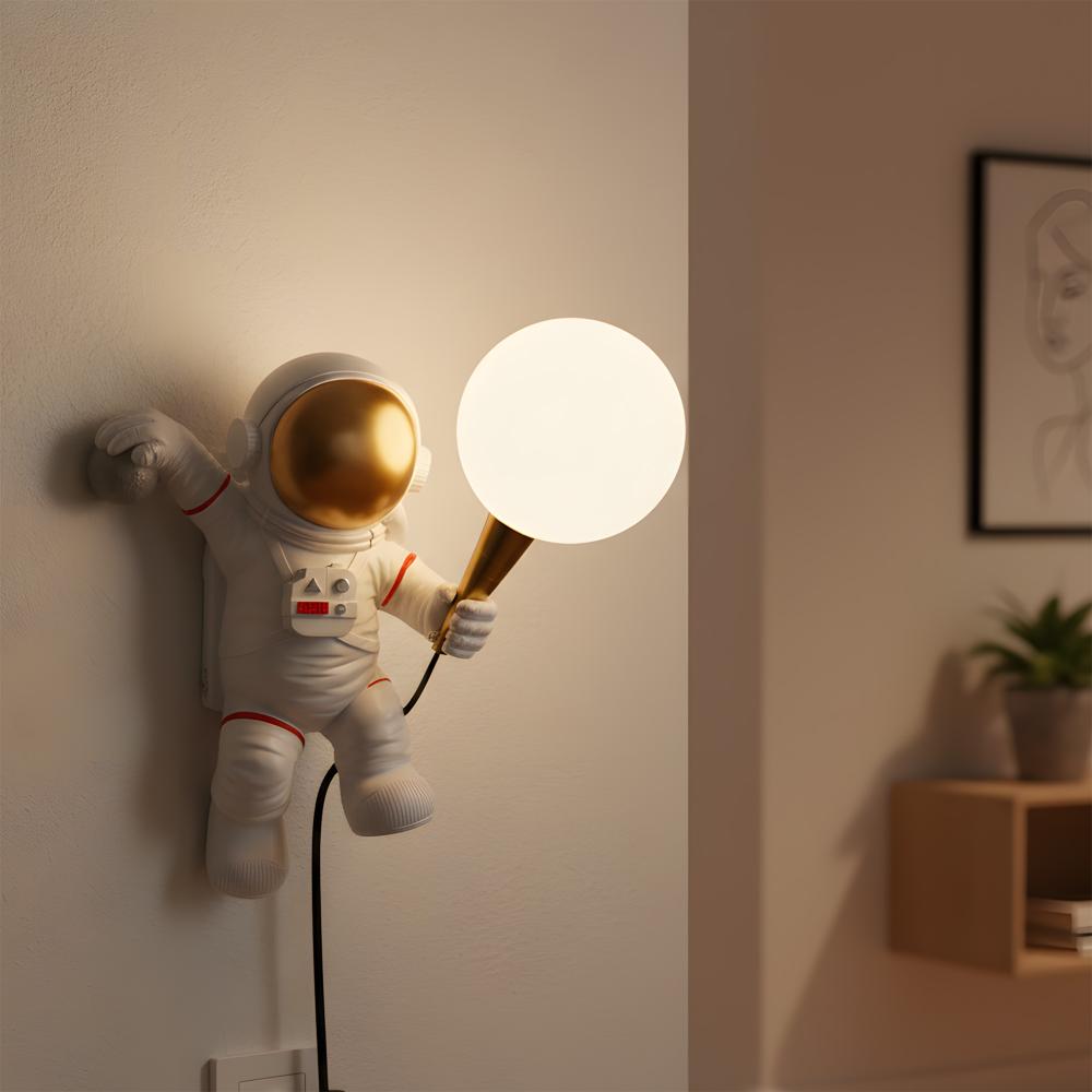 VÄGGLAMPA ASTRONAUT APP1804-1W COSMO
