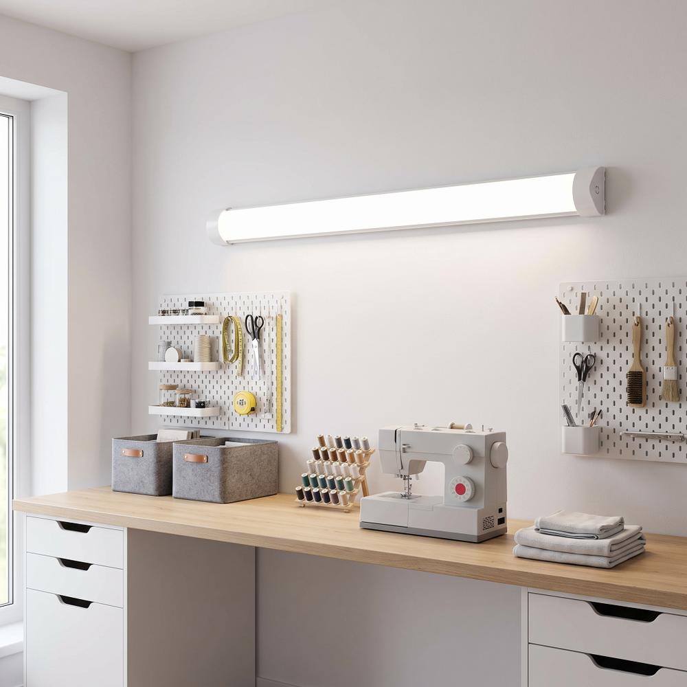 LED lampa JNH055-35N White 120 cm
