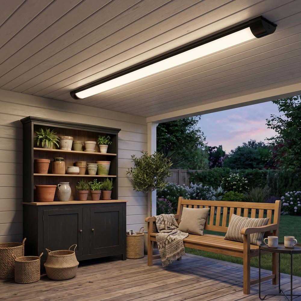 LED lampa JNH056-42N Black 150 cm