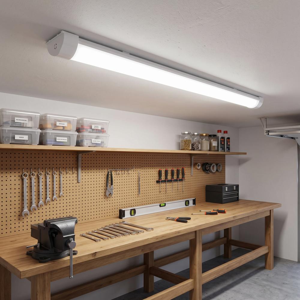 LED lampa JNH056-42N White 150 cm