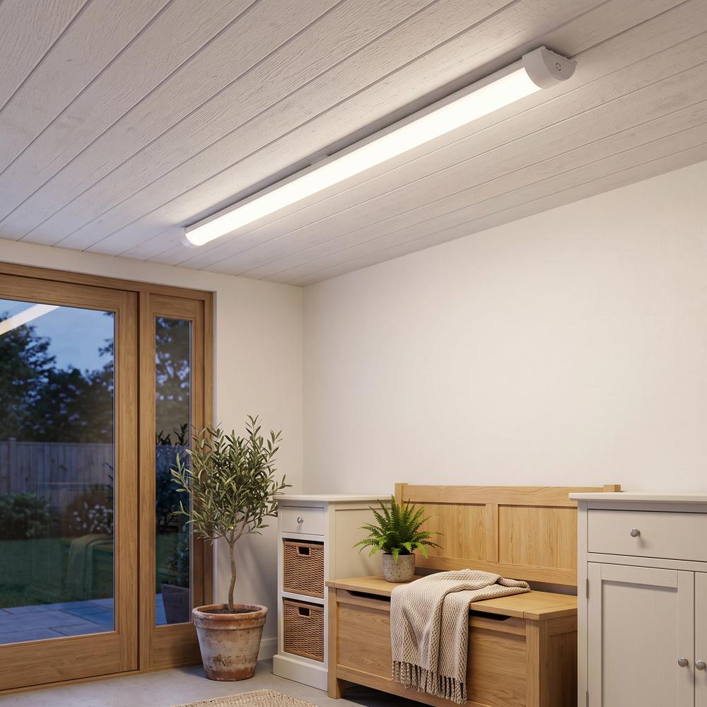 LED lampa JNH056-42N White 150 cm