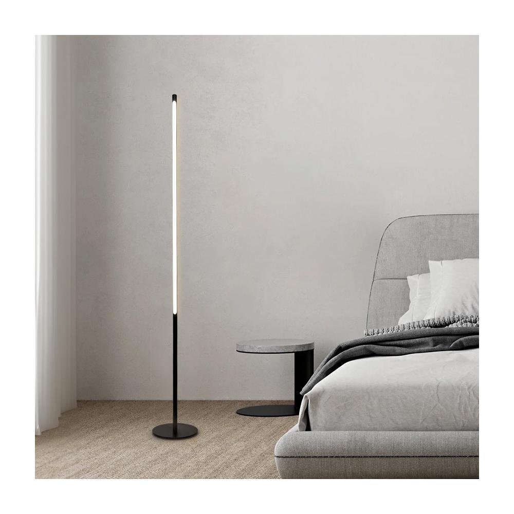 Golvlampa LED APP1415-F Svart