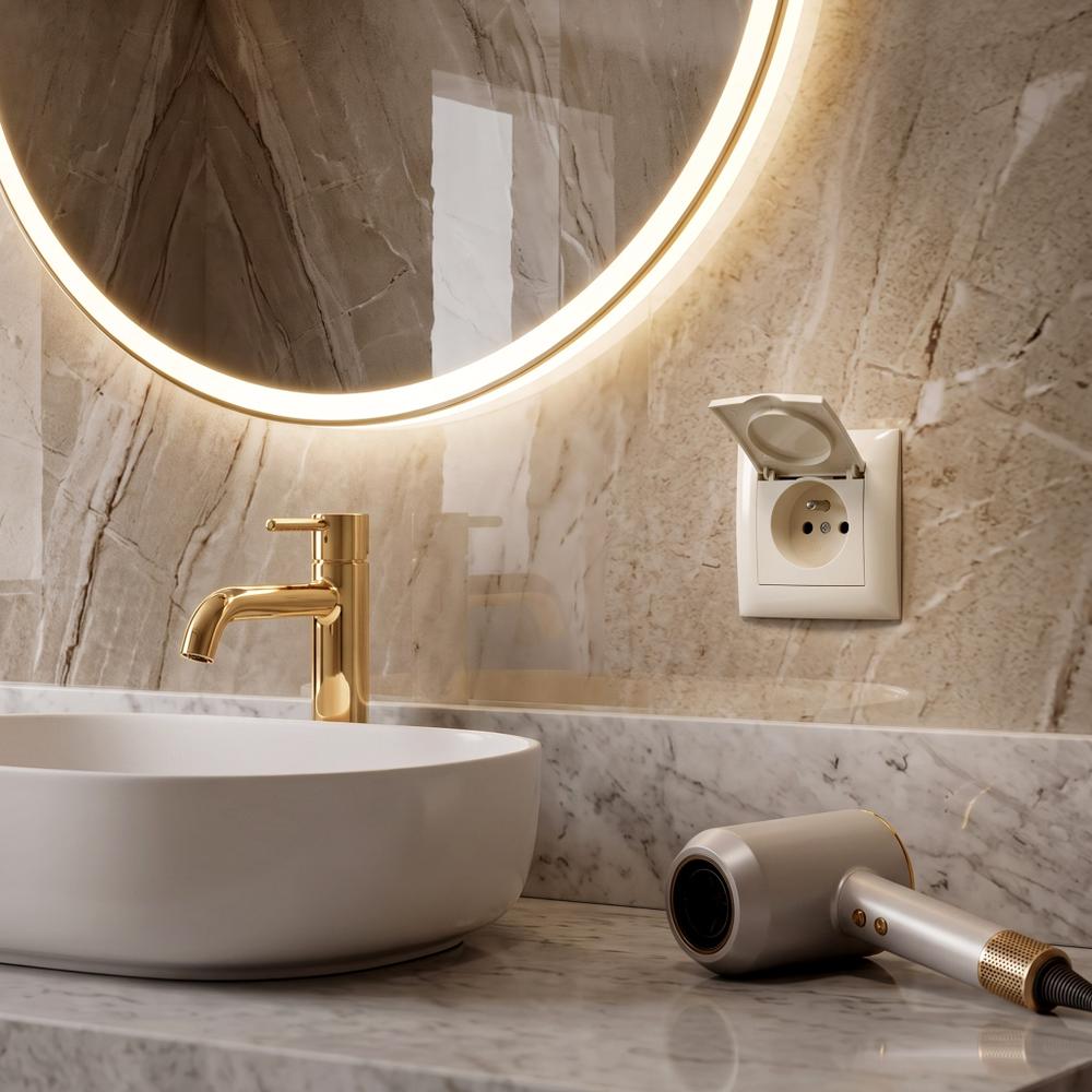 Единичен контакт със заземяване и капаче с рамка OSTE JNH005-G Beige