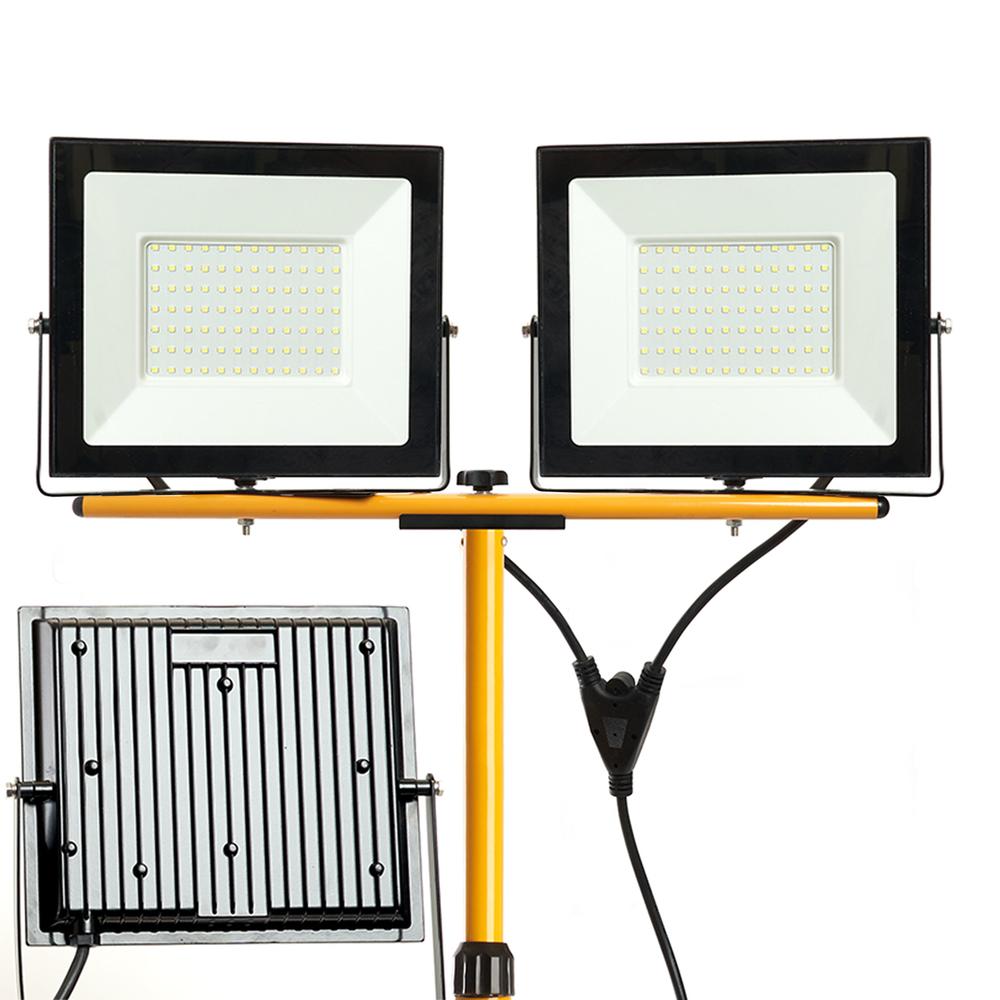 LED-halogen bygglampa på stativ RSL006-2x100N