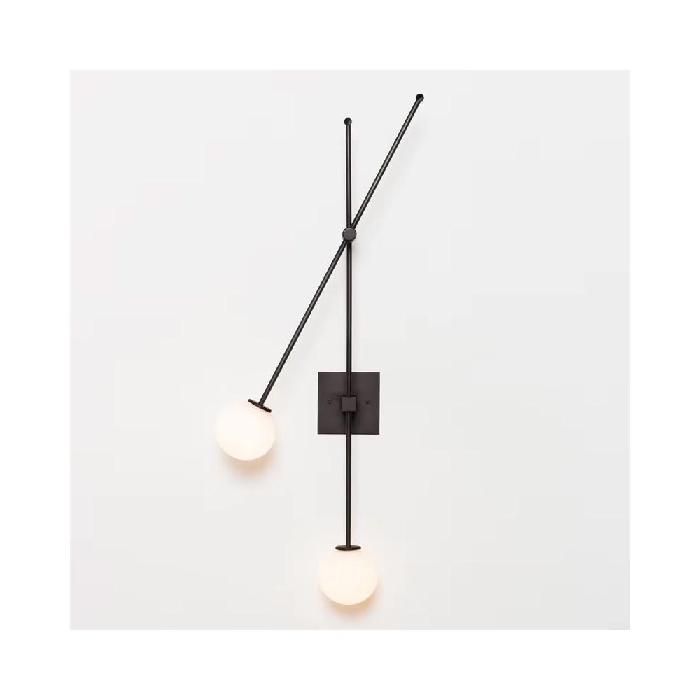 Vägglampa APP1595-2W svart