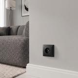Single grounded socket with frame OSTE JNH001-G Black