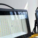 Bygg-LED-halogen på stativ RSL005-2x50N