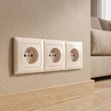 Háromszoros dugalj keret OSTE JNH015-3F Beige