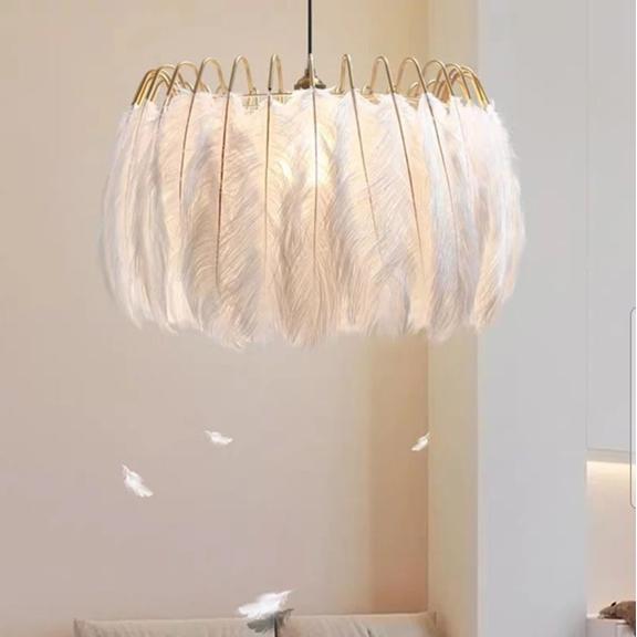 Boho taklampa med fjädrar APP662 Guld